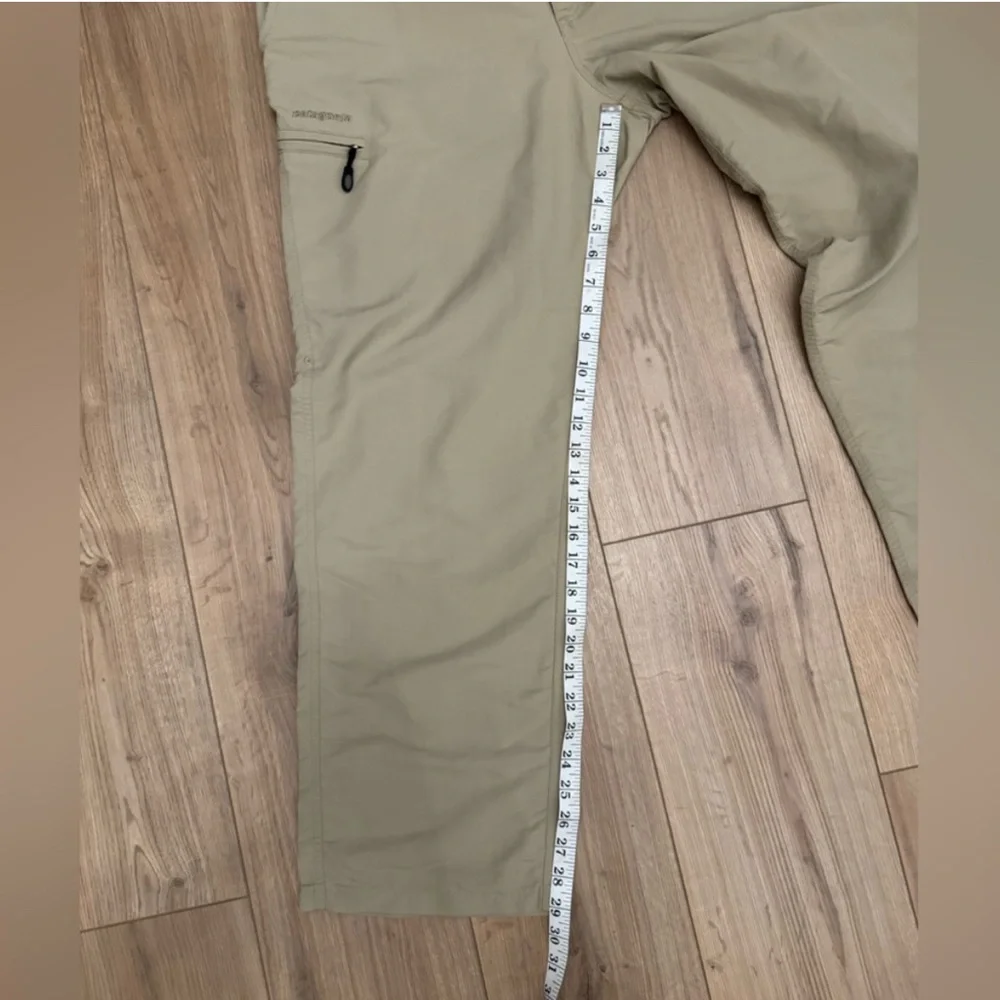 Patagonia Men's Pants Size Large - Picture 3 of 5